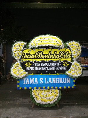 Papan Bunga Duka di Karawang Timur