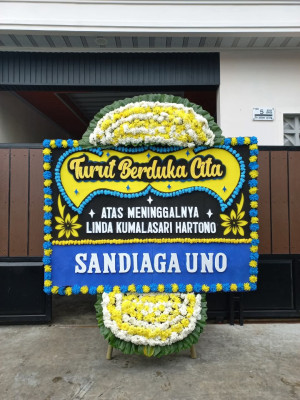 Papan Bunga Duka di Karawang Timur