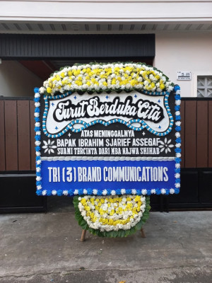 Papan Bunga Duka di Karawang Timur